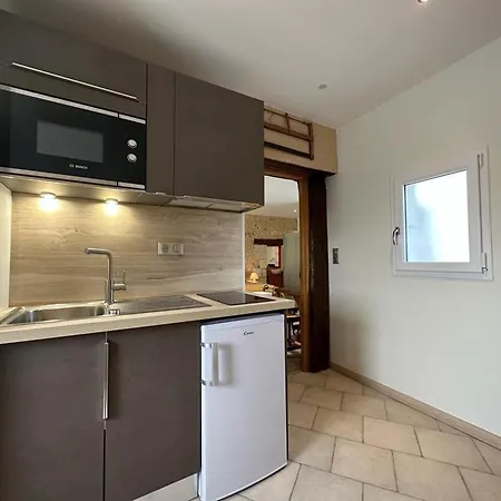 Cosy Proche De Brantôme Avec Jardin Partagé - Fr-1-616-544 *